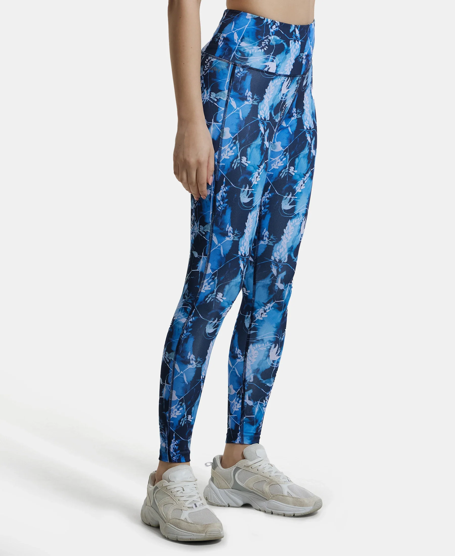 Microfiber Elastane Stretch Performance 7/8th Leggings with Broadwaistband & Back Pocket - Sky Captain Printed - Image 2