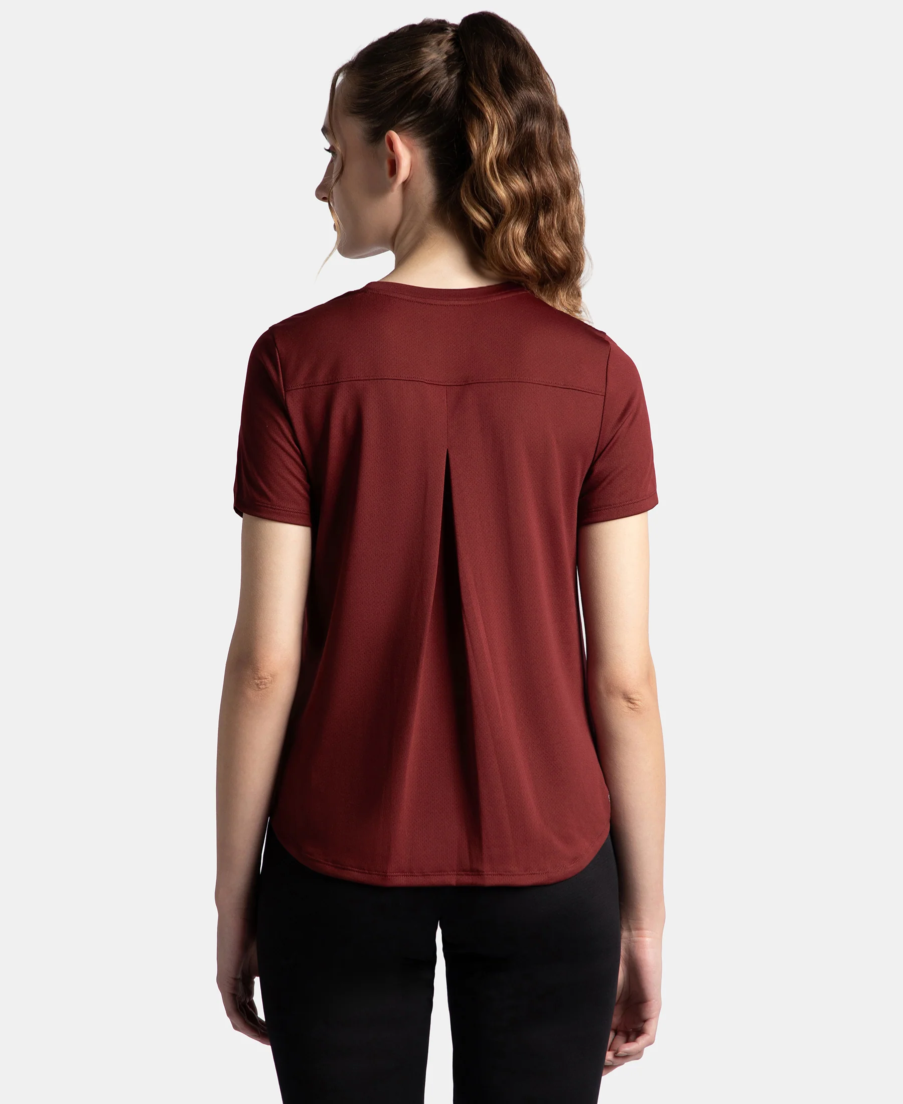 Microfiber Fabric Regular Fit Half Sleeve Breathable Mesh T-Shirt - Tawny Port - Image 3