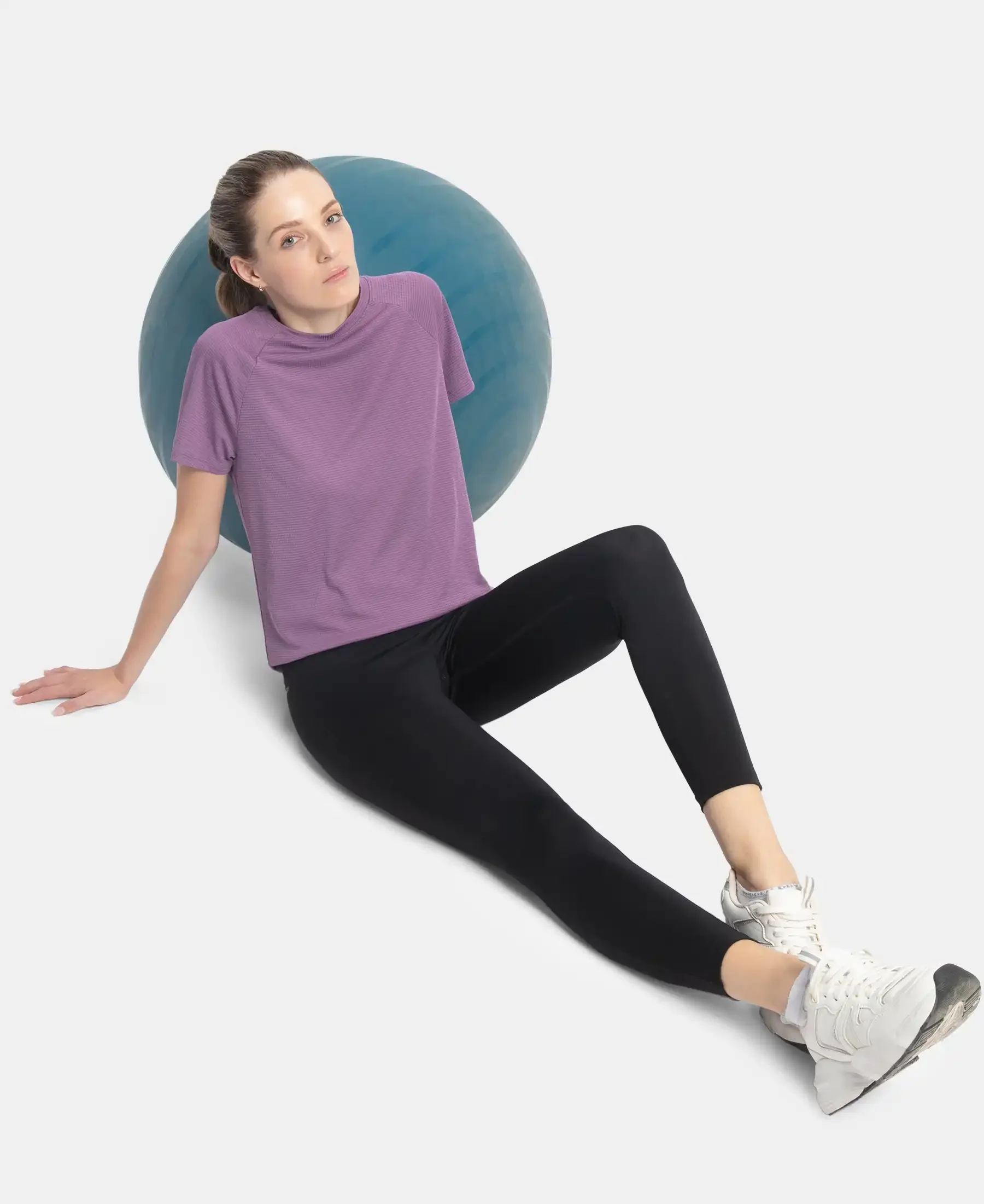 Microfiber Fabric Relaxed Fit Half Sleeve Breathable Mesh T-Shirt - Chinese Violet - Image 6