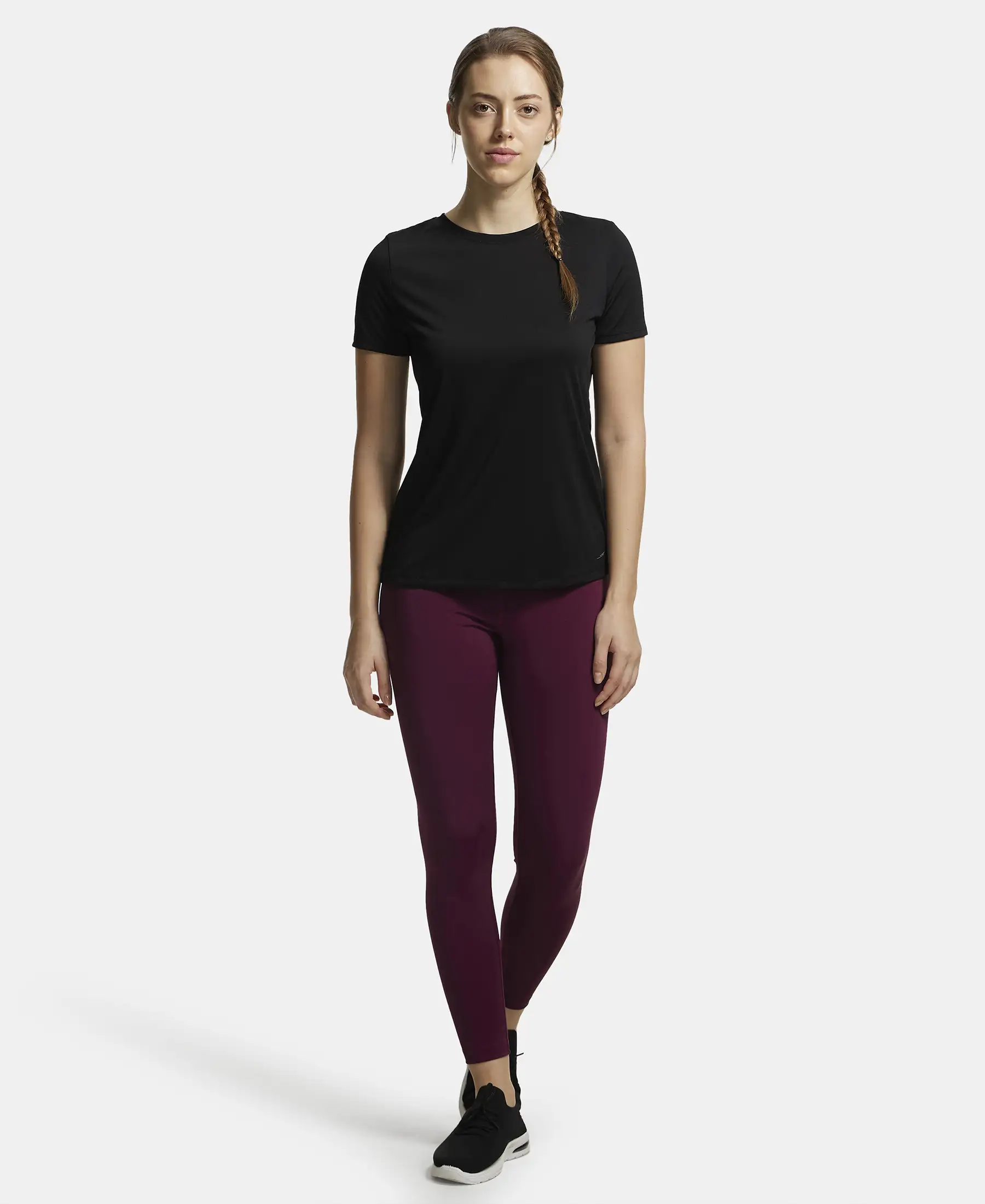 Microfiber Polyester Fabric Relaxed Fit Solid Round Neck Half Sleeve T-Shirt - Black - Image 4