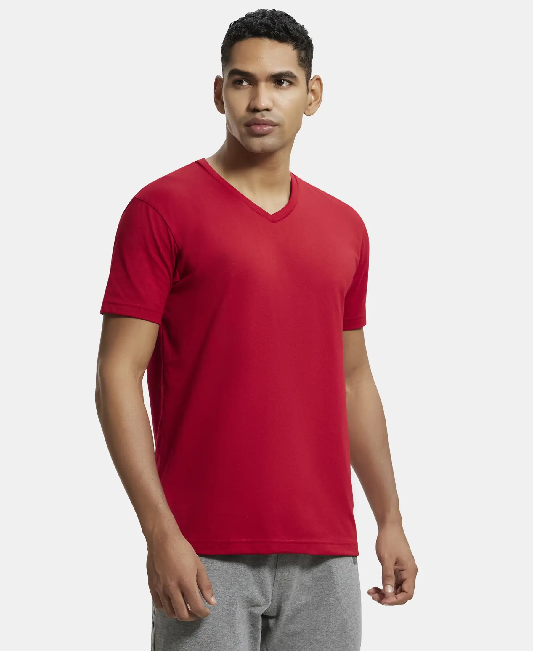 Pack of 2 Super Combed Cotton Rich Solid V Neck Half Sleeve T-Shirt - Black & Shanghai Red - Image 7