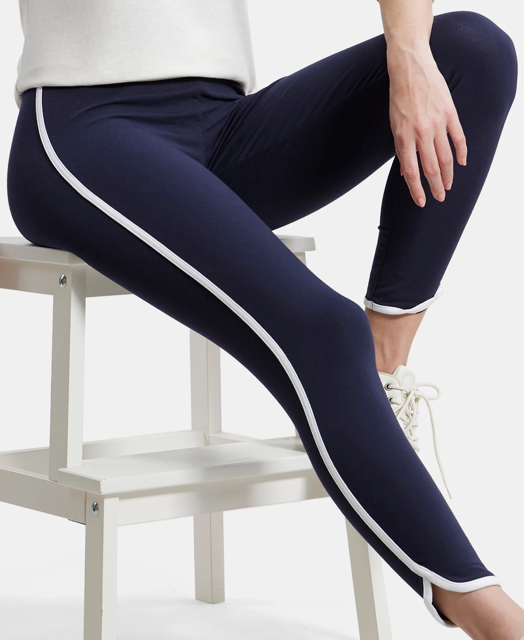 Super Combed Cotton Elastane Stretch Leggings with Contrast Side Piping - Navy Blazer - Image 5