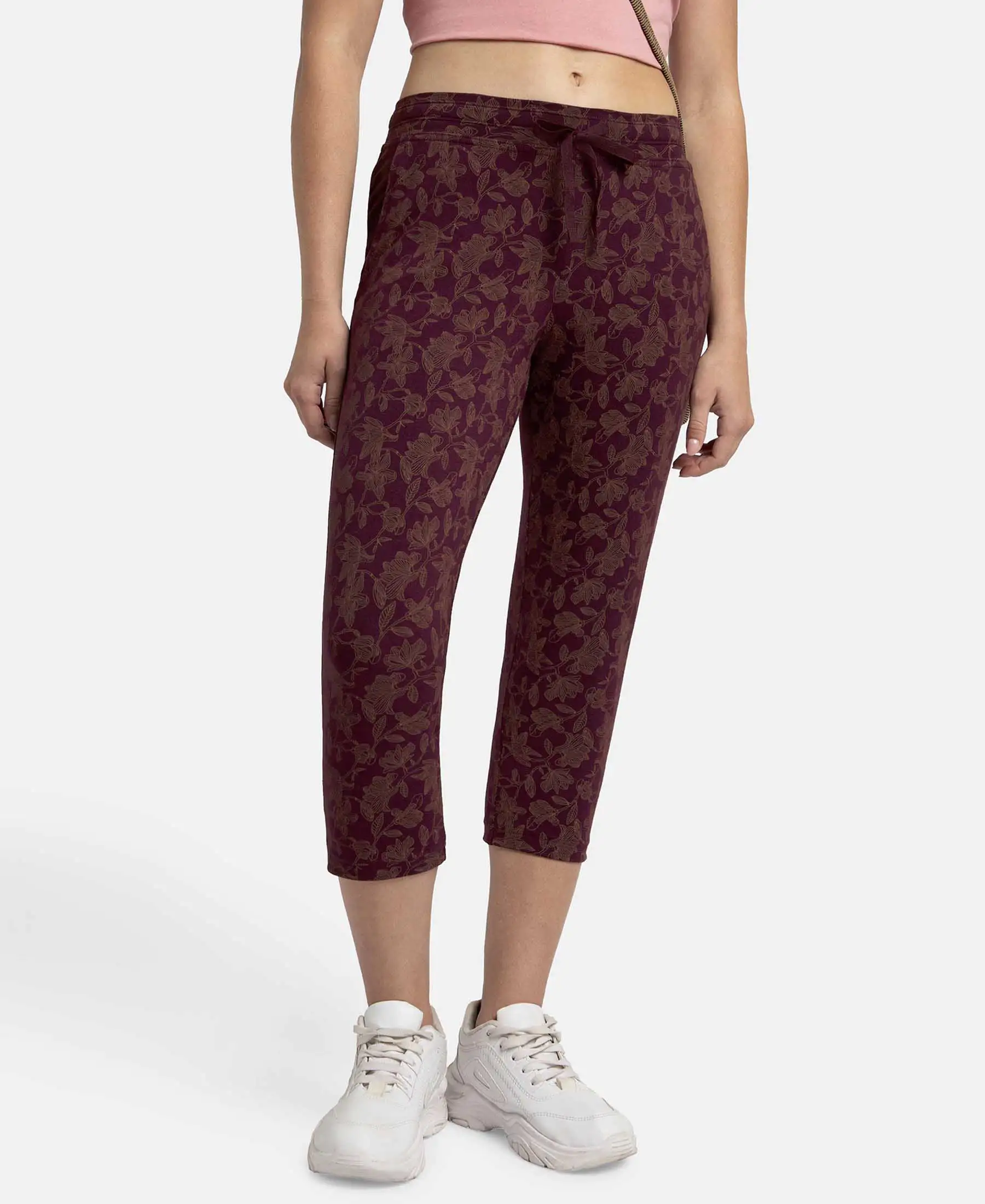 Super Combed Cotton Elastane Stretch Slim Fit Printed Capri with Side Pockets - Wine Tasting Printed - Image 5