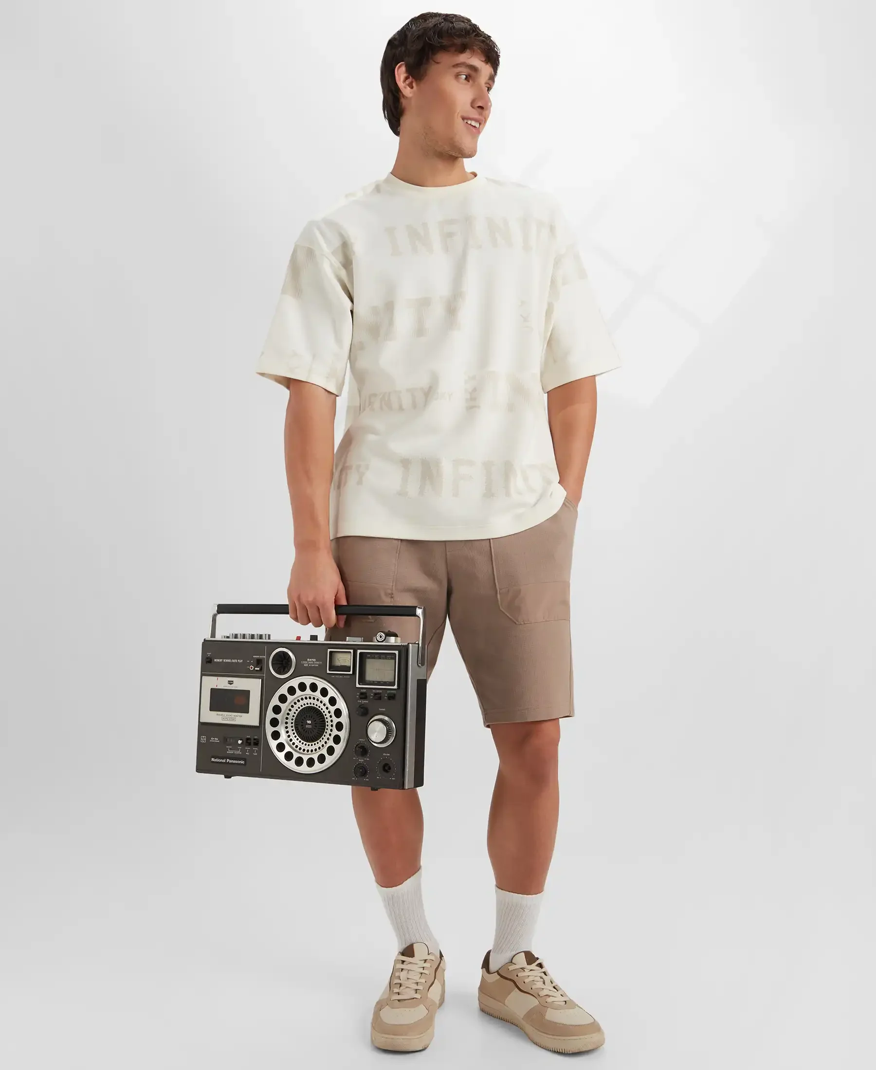 Super Combed Cotton Rich Graphic Printed Oversized T-Shirt - Snow White - Image 4