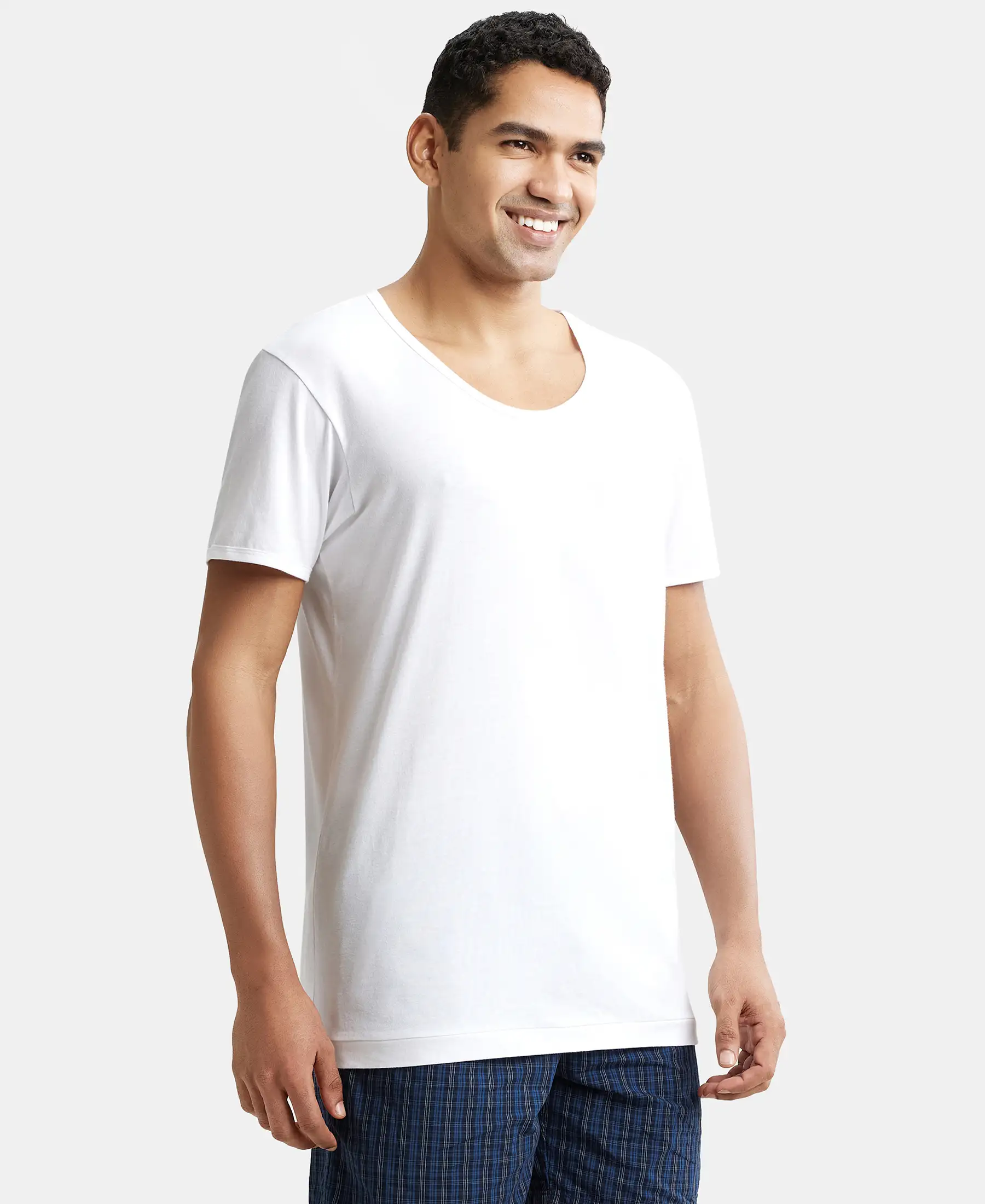Super Combed Cotton Round Neck Half Sleeved Vest - White (Pack of 2) - Image 2