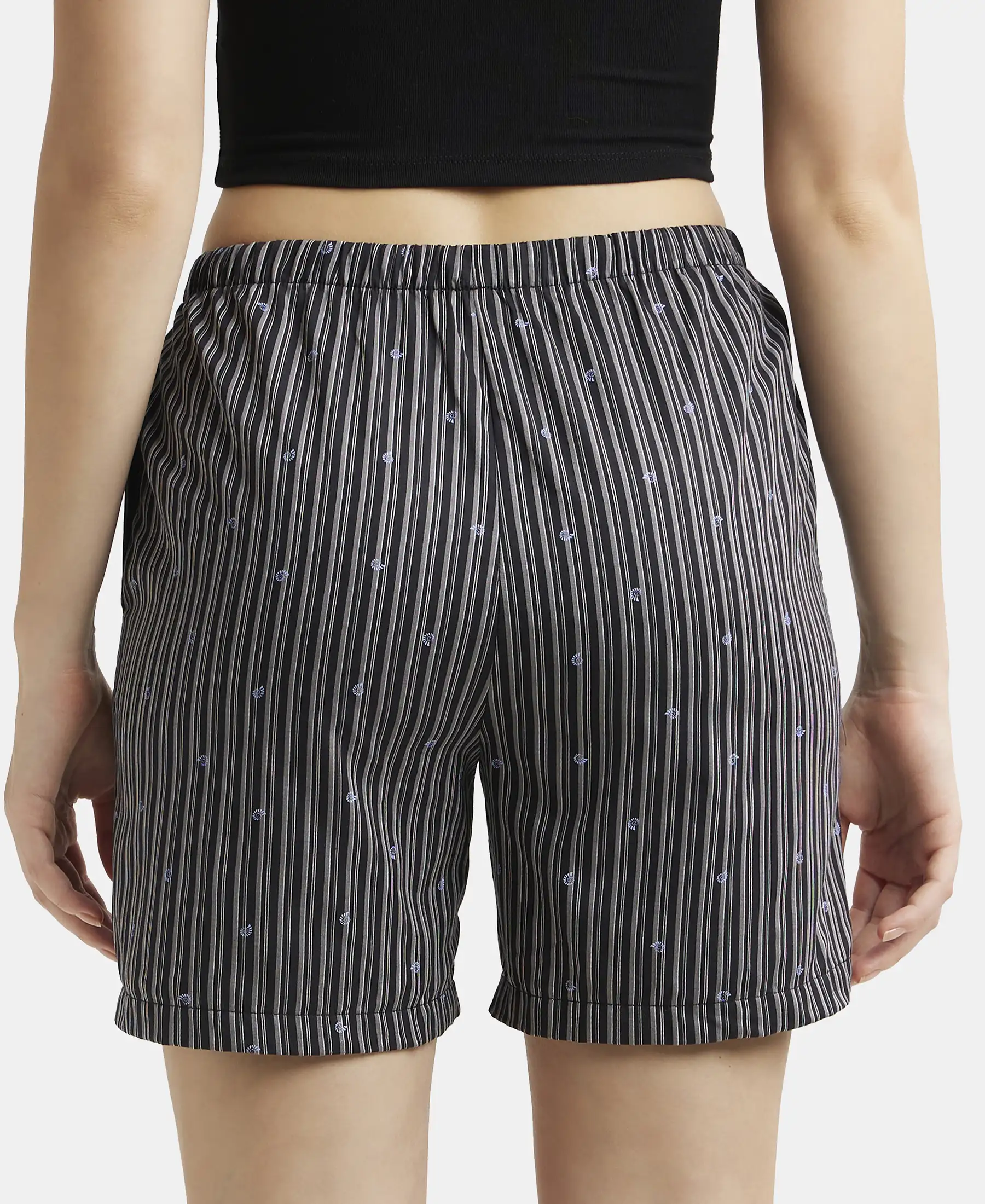 Super Combed Cotton Yarn Dyed Woven Relaxed Fit Striped Shorts with Side Pockets - Black - Image 3