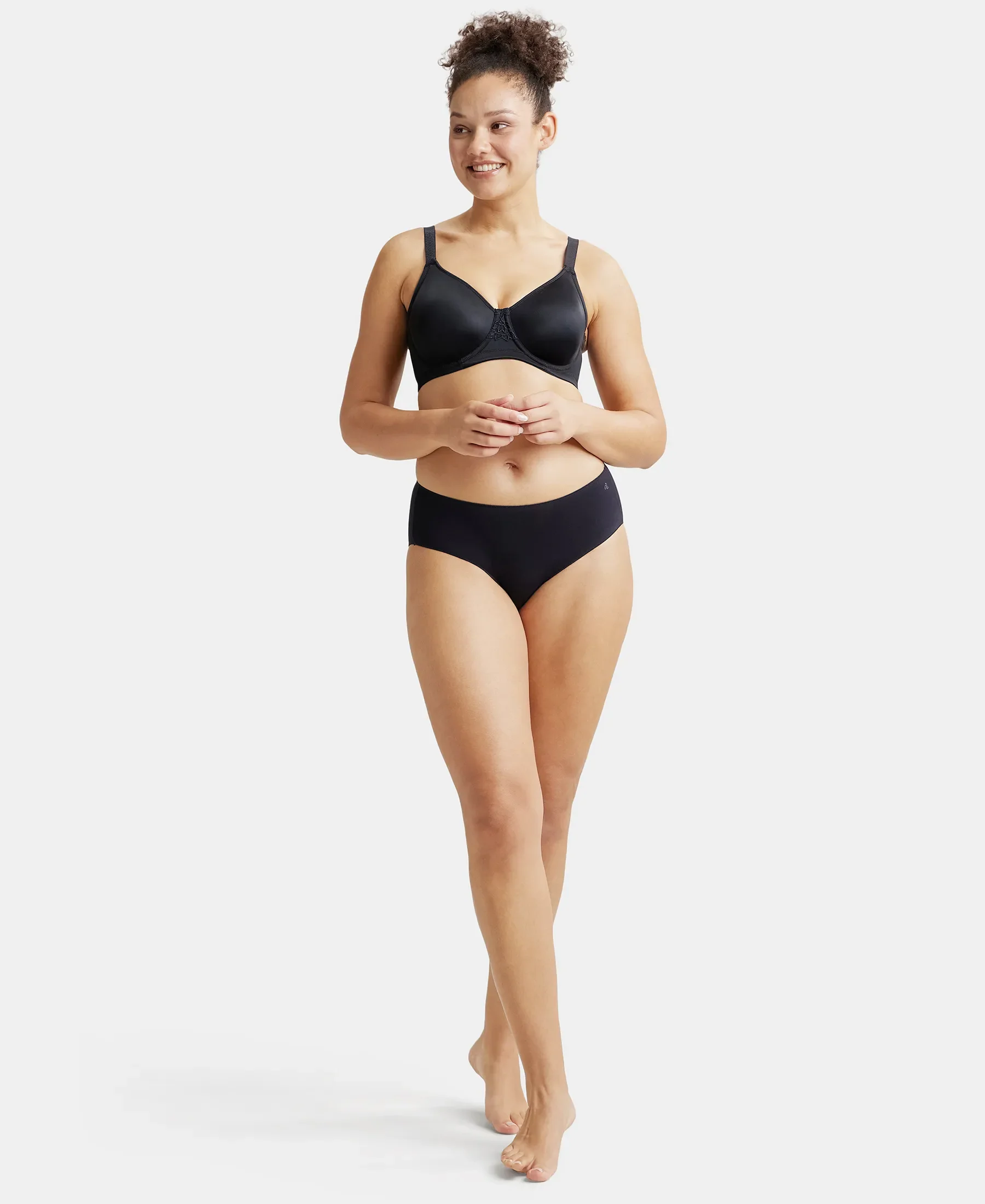 Under-Wired Non-Padded Soft Touch Microfiber Elastane Stretch Full Coverage Minimizer Bra with Broad Wings - Black - Image 4